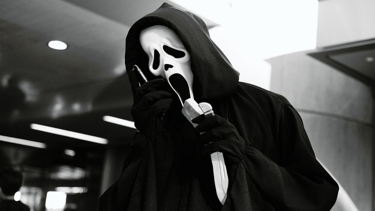 Scream 6's Director Teases A Big Risk With The Changes To Ghostface's Mask